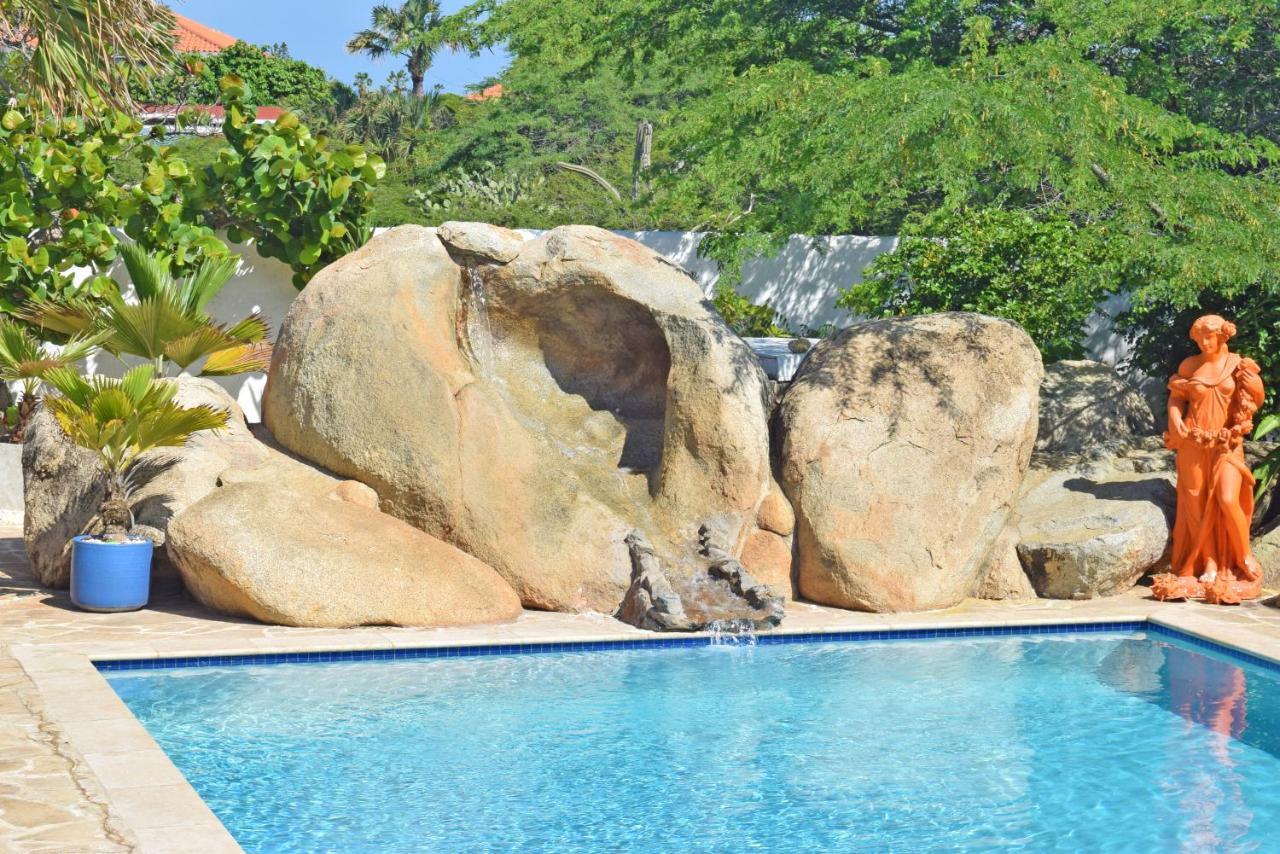 Villa Bougainvillea Aruba, The Tango Suite Palm Beach Exterior foto